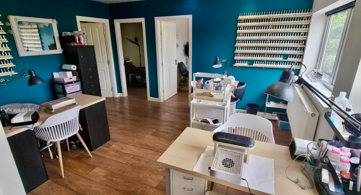 Victoria Rose Hair and Beauty Salon's beauty suite in Mansfield Woodhouse, Nottinghamshire, featuring our state-of-the-art treatment rooms